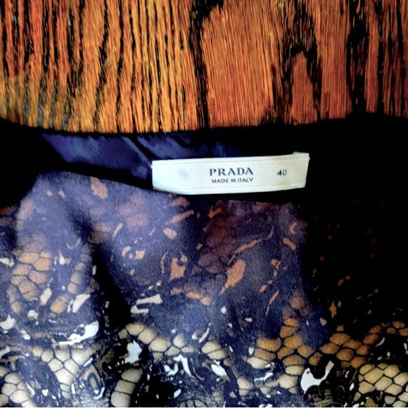 Silk Prada dress - Picture 3 of 3